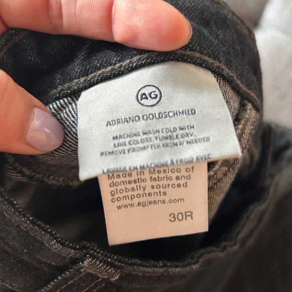 AG - KETY SKIRT - size 30R - Picture 11 of 11